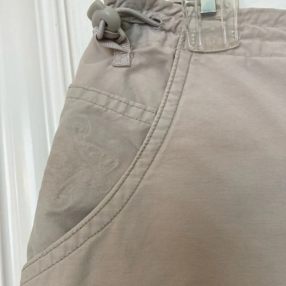 Columbia Shorts w/ toggle waist clinchers good for hiking outdoors, lightweight